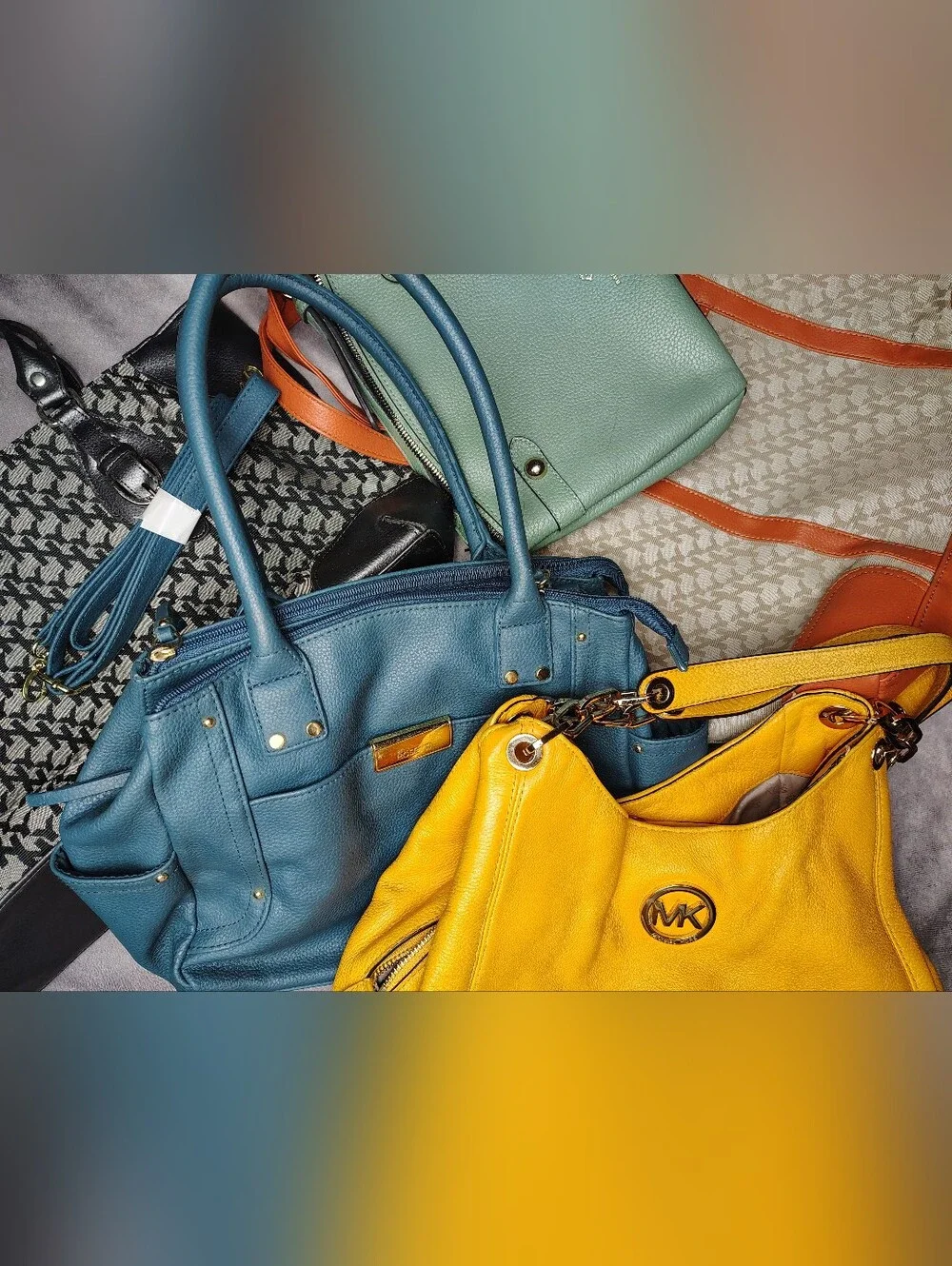 Purse Bundle 5pzs